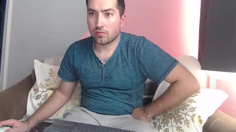 jackson222222222 online show from April 25, 12:52 pm