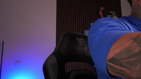 JC online show from February 5, 9:29 pm