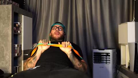 JC online show from October 19, 2:40 pm