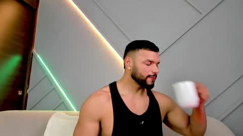 Jackson Wayne online show from February 28, 11:58 am