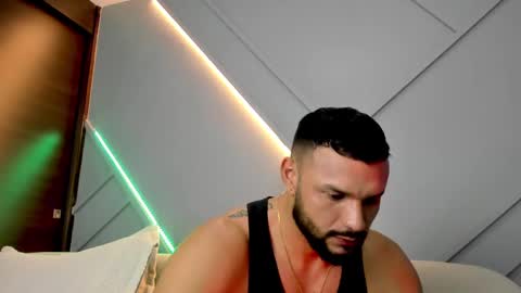 Jackson Wayne online show from March 2, 12:42 am