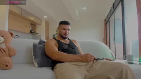 Jackson Wayne online show from October 3, 1:30 pm