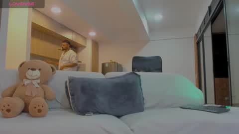 Jackson Wayne online show from October 10, 1:37 am