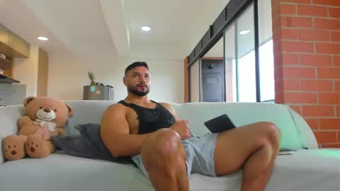 Jackson Wayne online show from April 5, 1:41 pm