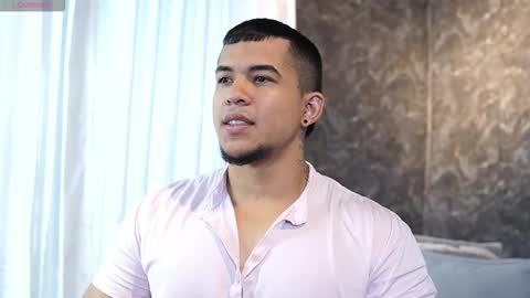 Jackson Bell online show from October 24, 2:13 pm