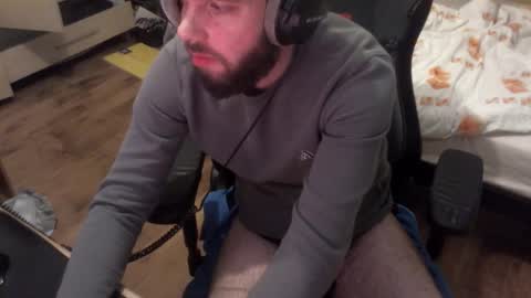 Snapshot of jackynee chatting on November 28, 10:23 pm Jack online show from November 28, 10:23 pm