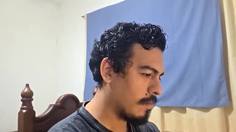 Snapshot of jacm666 chatting on February 17, 5:59 am jacm666 online show from February 17, 5:59 am