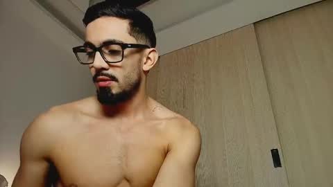 Snapshot of jacob__adams chatting on November 23, 6:19 pm jacob__adams online show from November 23, 6:19 pm