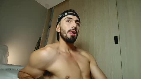 Snapshot of jacob__adams chatting on April 10, 12:38 am jacob__adams online show from April 10, 12:38 am