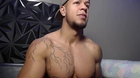 Snapshot of jacob_beckett chatting on March 1, 11:17 am Jacob online show from March 1, 11:17 am