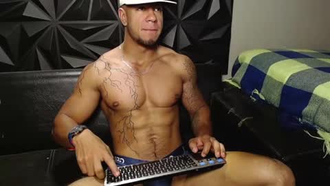 Snapshot of jacob_beckett chatting on March 8, 11:37 am Jacob online show from March 8, 11:37 am