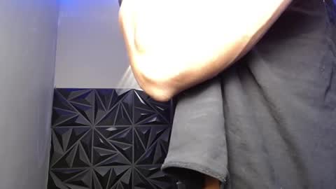 Snapshot of jacob_beckett chatting on March 10, 11:27 pm Jacob online show from March 10, 11:27 pm