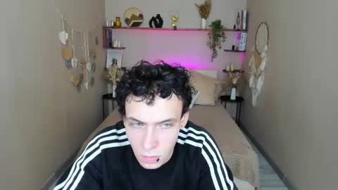Snapshot of jacob_davidson chatting on June 15, 1:02 pm Jacob online show from June 15, 1:02 pm