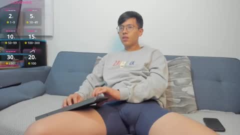 Jacob Evans online show from October 12, 10:42 pm