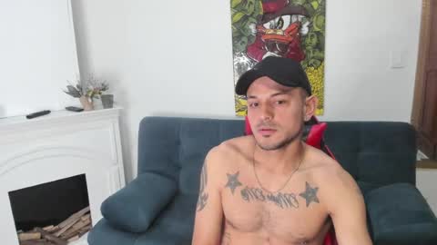 Snapshot of jacob_stonne chatting on June 30, 10:49 am jacob_stonne online show from June 30, 10:49 am