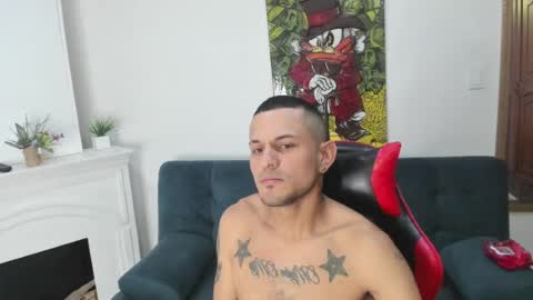 Snapshot of jacob_stonne chatting on July 8, 10:20 am jacob_stonne online show from July 8, 10:20 am