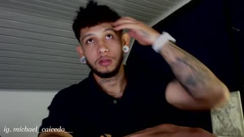 Snapshot of jacob_zane1 chatting on May 14, 4:41 am Michael Caicedo online show from May 14, 4:41 am