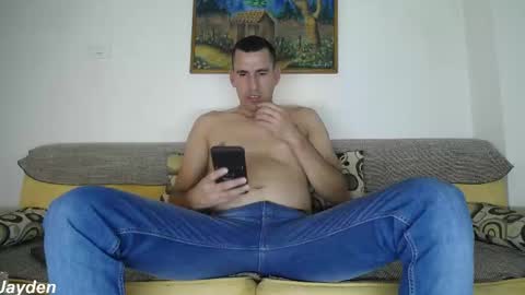 Jacob And Jayden online show from April 17, 6:33 pm