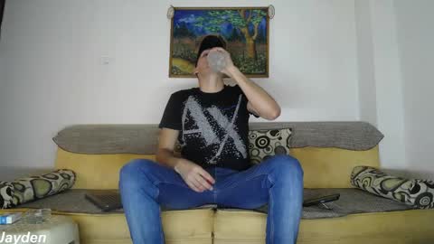 Jacob And Jayden online show from April 18, 6:45 pm