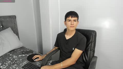 Jacob Lee online show from December 14, 3:47 pm