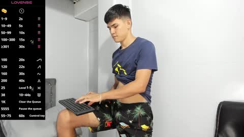 Jacob Lee online show from December 30, 8:47 pm