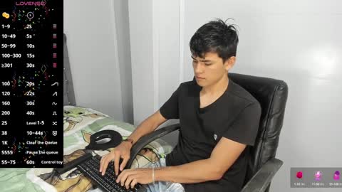 Jacob Lee online show from February 3, 8:24 pm