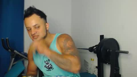 Snapshot of jacobjamess chatting on November 11, 1:27 am jacobjamess online show from November 11, 1:27 am