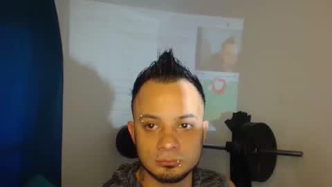 Snapshot of jacobjamess chatting on November 17, 2:01 pm jacobjamess online show from November 17, 2:01 pm