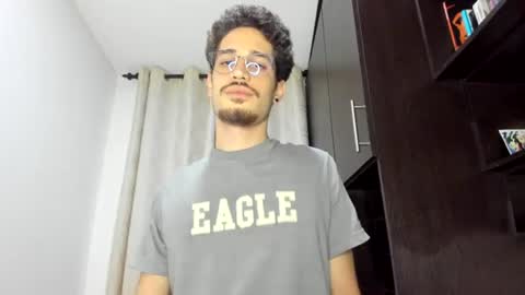 Snapshot of jacobmurphy2103 chatting on July 28, 1:01 am JACOB ROBIN online show from July 28, 1:01 am