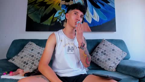 jacobo parker online show from January 1, 9:09 pm