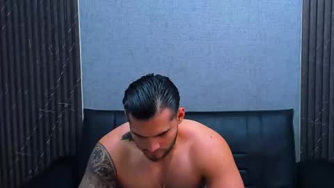 jacobsthorm online show from October 15, 7:47 pm