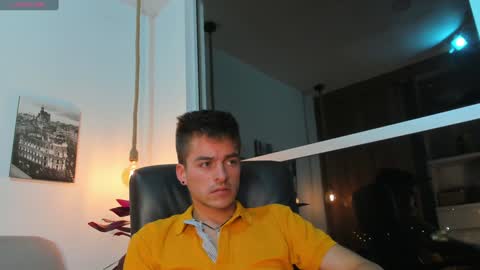 Snapshot of jacobstones_ chatting on February 7, 8:44 am JACOB STONES online show from February 7, 8:44 am