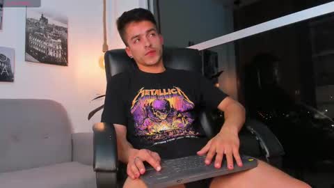 Snapshot of jacobstones_ chatting on February 27, 2:21 am JACOB STONES online show from February 27, 2:21 am