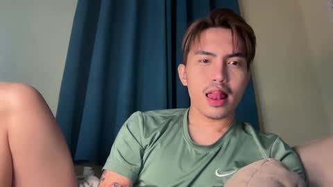 Snapshot of jacobthebezt chatting on May 27, 7:00 pm Jacob online show from May 27, 7:00 pm