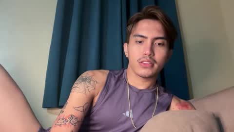 Snapshot of jacobthebezt chatting on May 28, 7:22 pm Jacob online show from May 28, 7:22 pm