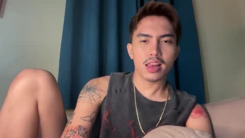 Snapshot of jacobthebezt chatting on June 4, 9:10 pm Jacob online show from June 4, 9:10 pm