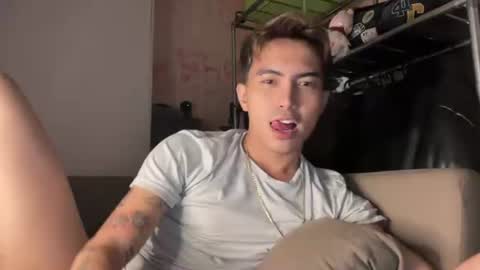 Snapshot of jacobthebezt chatting on July 3, 6:58 pm Jacob online show from July 3, 6:58 pm