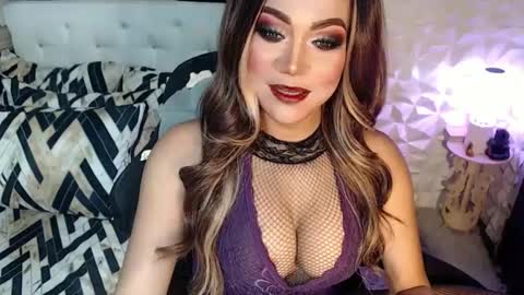 Snapshot of jacque_cole chatting on January 21, 7:26 am Jacque online show from January 21, 7:26 am