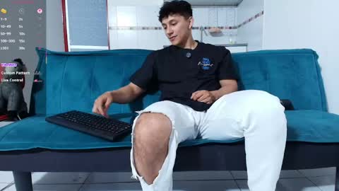 jacobo online show from July 22, 5:49 pm