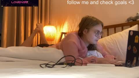 jacywinslat online show from December 14, 11:04 am