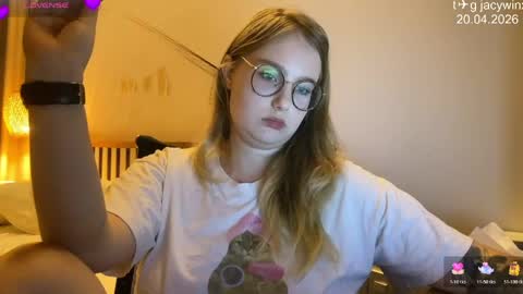 jacywinslat online show from April 20, 11:57 am