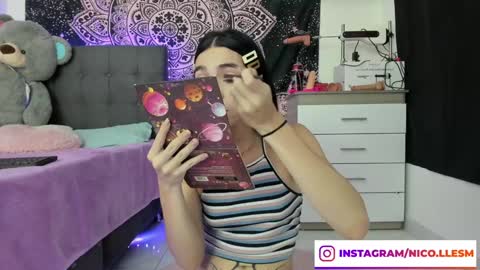 Snapshot of jade__weed chatting on January 31, 12:06 am   online show from January 31, 12:06 am