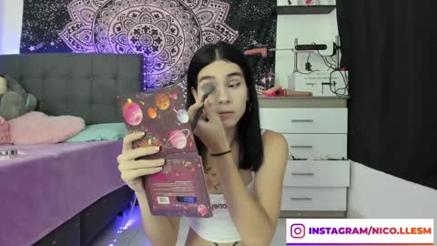 Snapshot of jade__weed chatting on February 3, 10:54 pm   online show from February 3, 10:54 pm