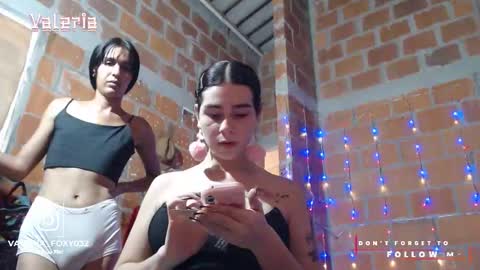 Snapshot of jade__weed chatting on November 3, 10:10 pm online show from November 3, 10:10 pm