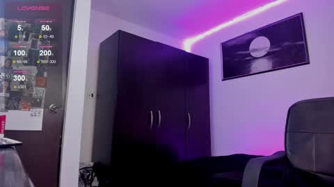 jade_candy21 online show from January 25, 1:19 pm