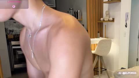 jade_candy21 online show from December 3, 6:43 am