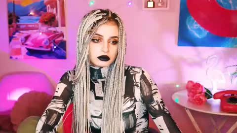 jade_castle online show from December 20, 4:31 am