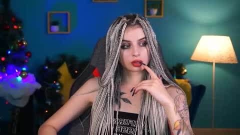 jade_castle online show from December 22, 4:28 am