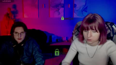 jade online show from April 29, 9:43 pm