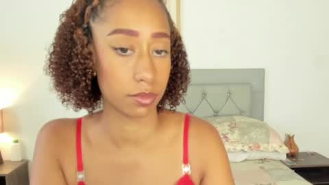 Jade smile online show from March 5, 3:08 pm